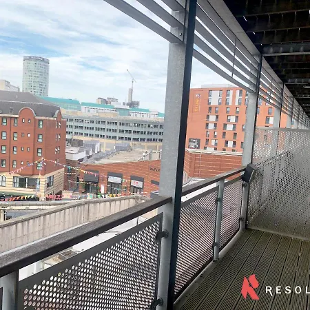 Apartment Stylish Arcadian Centre - One Bedroom - Large Balcony - Bullring Shopping Birmingham